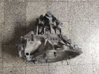 bontott SUZUKI SWIFT III Váltó (Mechanikus)