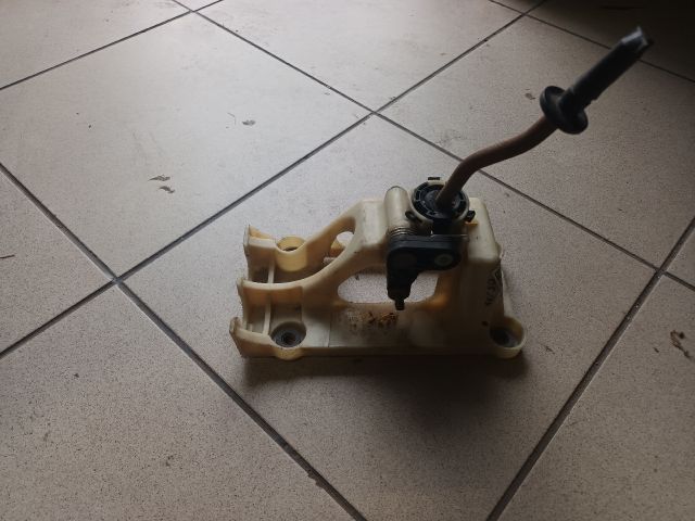 bontott SUZUKI SWIFT III Váltókar (Mechanikus)