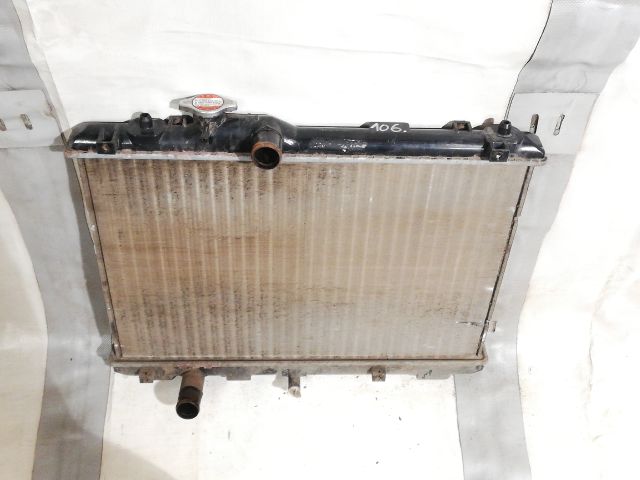 bontott SUZUKI SWIFT III Vízhűtő Radiátor (Nem klímás)