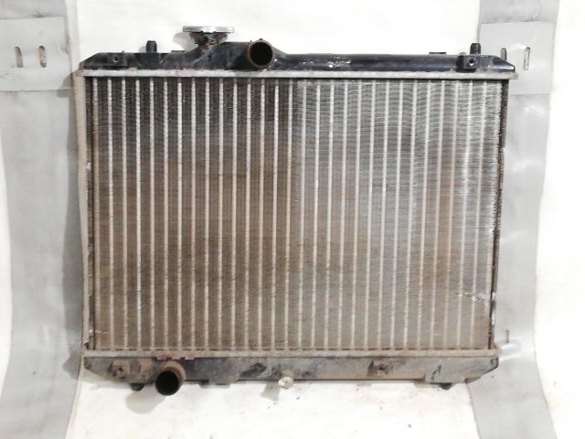 bontott SUZUKI SWIFT III Vízhűtő Radiátor (Nem klímás)