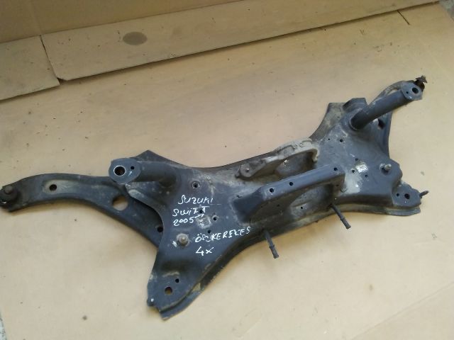 bontott SUZUKI SWIFT III Első Bölcső