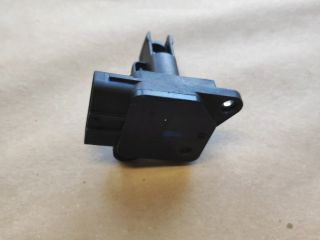 bontott SUZUKI SWIFT III Légtömegmérő