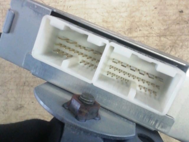 bontott SUZUKI SWIFT III Automata Váltó Elektronika