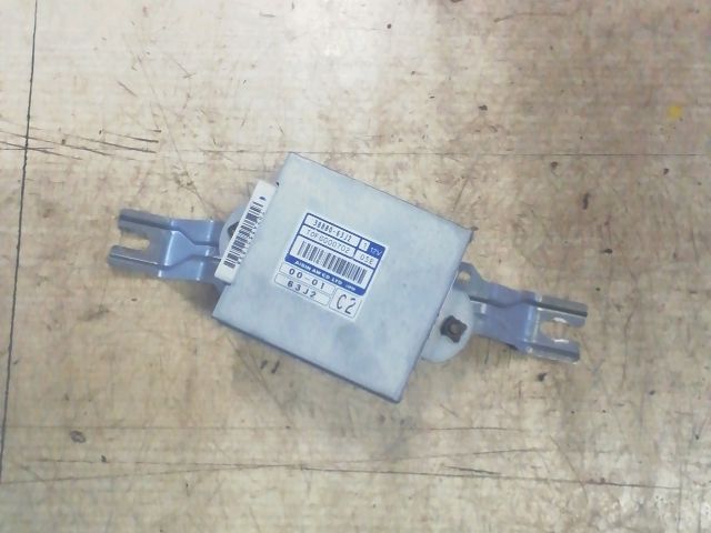 bontott SUZUKI SWIFT III Automata Váltó Elektronika