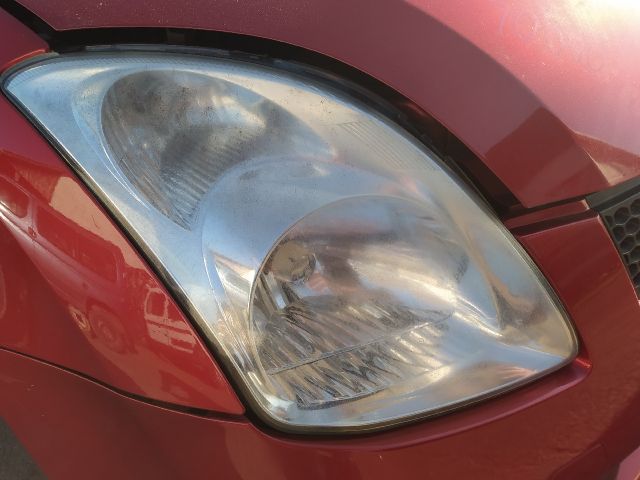 bontott SUZUKI SWIFT III Bal első Gólyaláb (Lengécsillapító, Rugó)