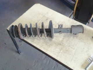 bontott SUZUKI SWIFT III Bal első Gólyaláb (Lengécsillapító, Rugó)