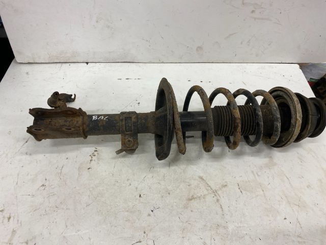 bontott SUZUKI SWIFT III Bal első Gólyaláb (Lengécsillapító, Rugó)