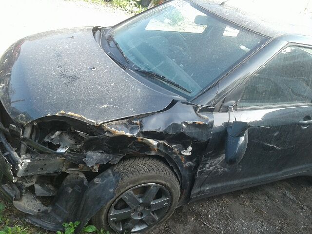 bontott SUZUKI SWIFT III Bal első Rugó