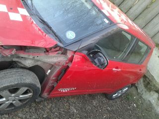 bontott SUZUKI SWIFT III Bal első Rugó