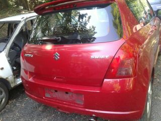 bontott SUZUKI SWIFT III Bal első Rugó