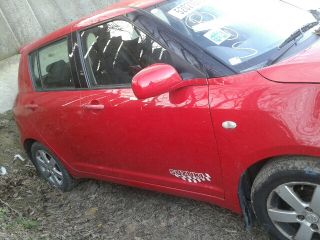 bontott SUZUKI SWIFT III Bal első Rugó