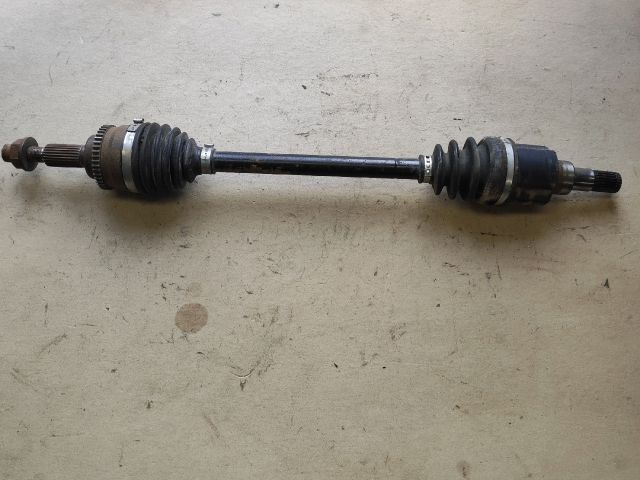 bontott SUZUKI SWIFT III Bal Féltengely