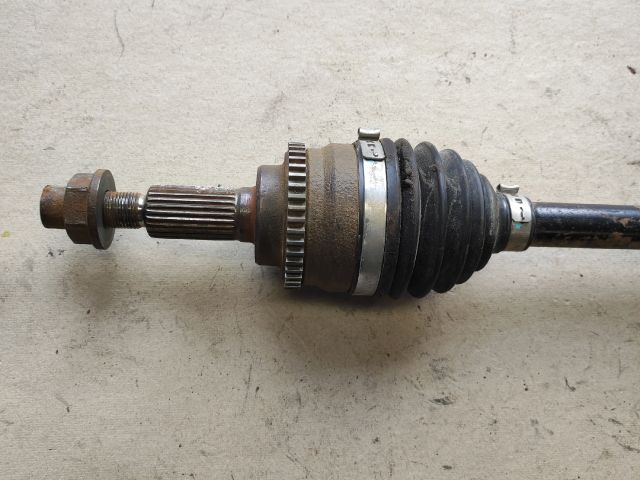 bontott SUZUKI SWIFT III Bal Féltengely