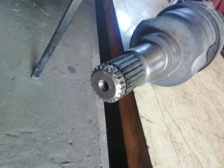 bontott SUZUKI SWIFT III Bal Féltengely