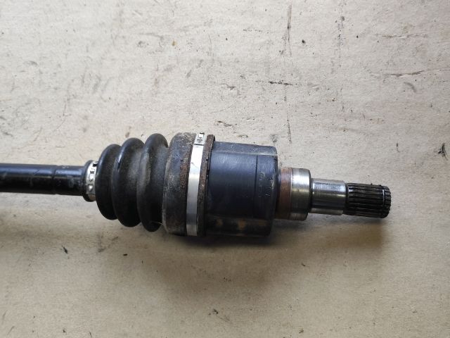 bontott SUZUKI SWIFT III Bal Féltengely