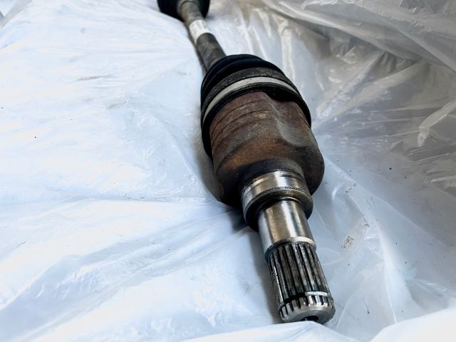 bontott SUZUKI SWIFT III Bal Féltengely