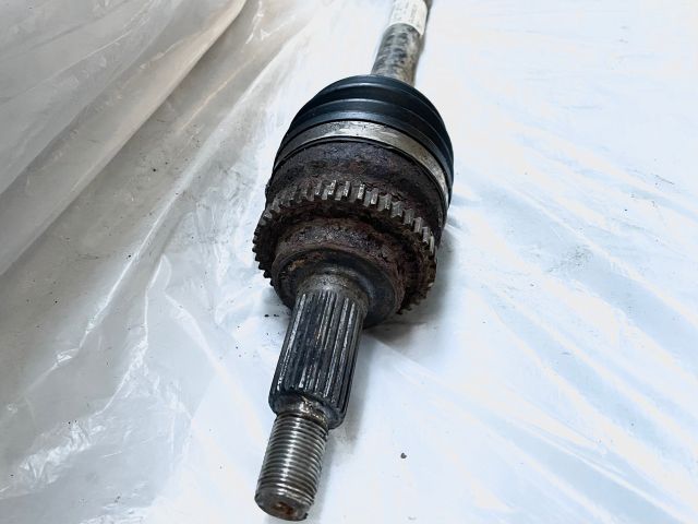 bontott SUZUKI SWIFT III Bal Féltengely