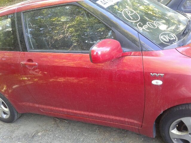 bontott SUZUKI SWIFT III Bal hátsó Lengéscsillapító