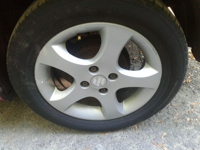 bontott SUZUKI SWIFT III Bal hátsó Rugó