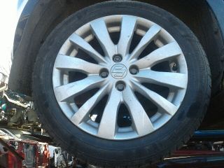 bontott SUZUKI SWIFT III Bal hátsó Rugó