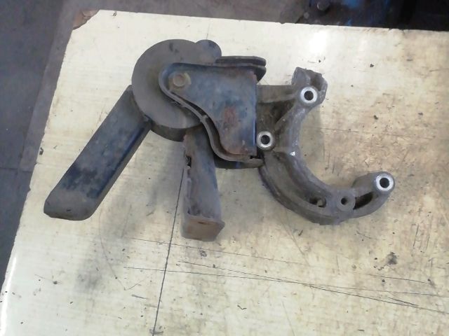 bontott SUZUKI SWIFT III Billenésgátló Bak