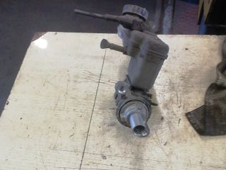 bontott SUZUKI SWIFT III Főfékhenger