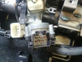 bontott SUZUKI SWIFT III Gyújtáskapcsoló