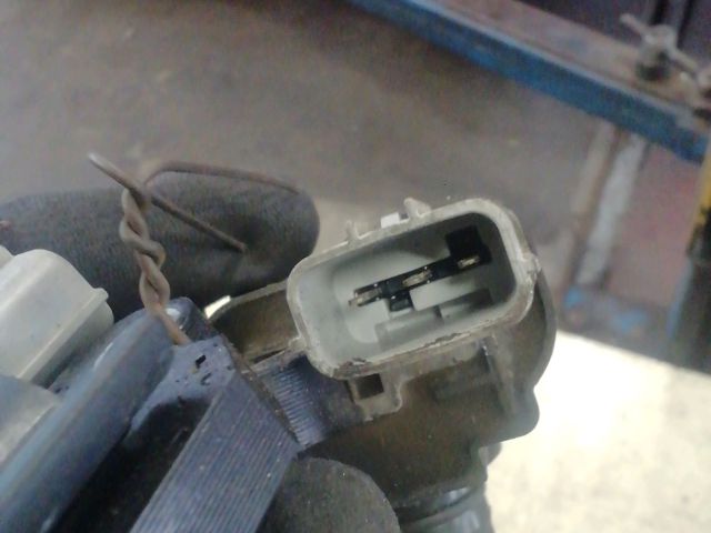 bontott SUZUKI SWIFT III Gyújtótrafó Szett