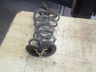 bontott SUZUKI SWIFT III Hátsó Rugó Pár