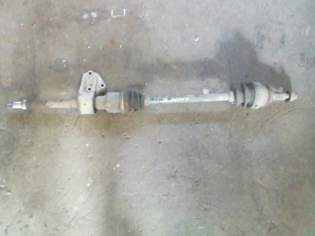 bontott SUZUKI SWIFT III Jobb Féltengely