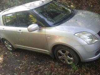 bontott SUZUKI SWIFT III Jobb Féltengely