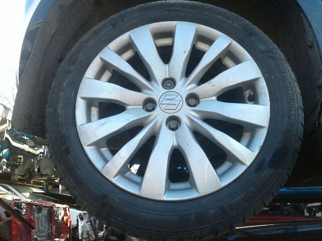 bontott SUZUKI SWIFT III Jobb hátsó Rugó