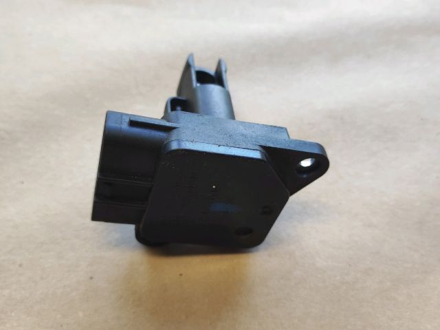 bontott SUZUKI SWIFT III Légtömegmérő