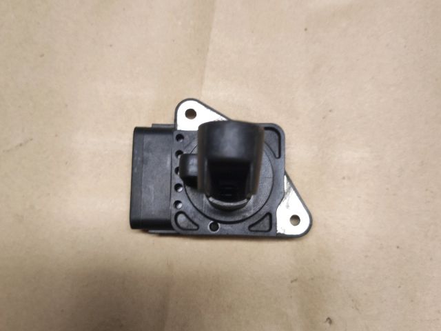 bontott SUZUKI SWIFT III Légtömegmérő