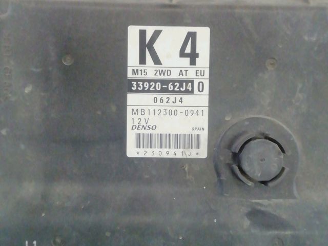 bontott SUZUKI SWIFT III Motorvezérlő