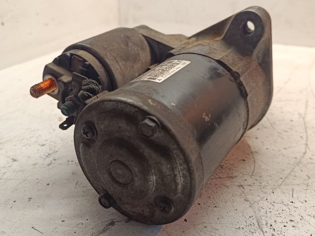 bontott SUZUKI SWIFT III Önindító