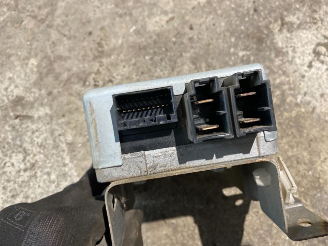 bontott SUZUKI SWIFT III Szervó Szivattyú Elektronika