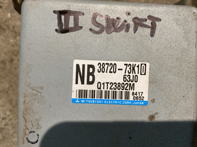 bontott SUZUKI SWIFT III Szervó Szivattyú Elektronika