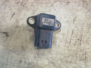 bontott SUZUKI SWIFT III Szívócső Nyomásérzékelő