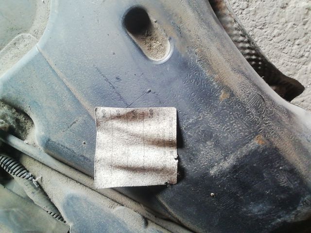 bontott SUZUKI SWIFT III Tank