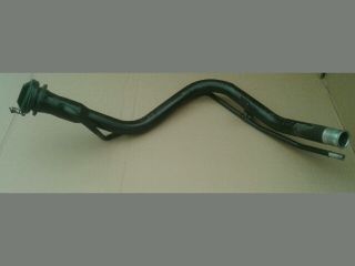 bontott SUZUKI SWIFT III Tankbetöltő Cső (Fém)