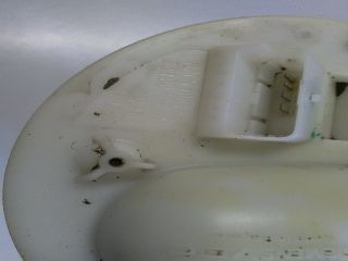 bontott SUZUKI SWIFT III Üzemanyag Szivattyú