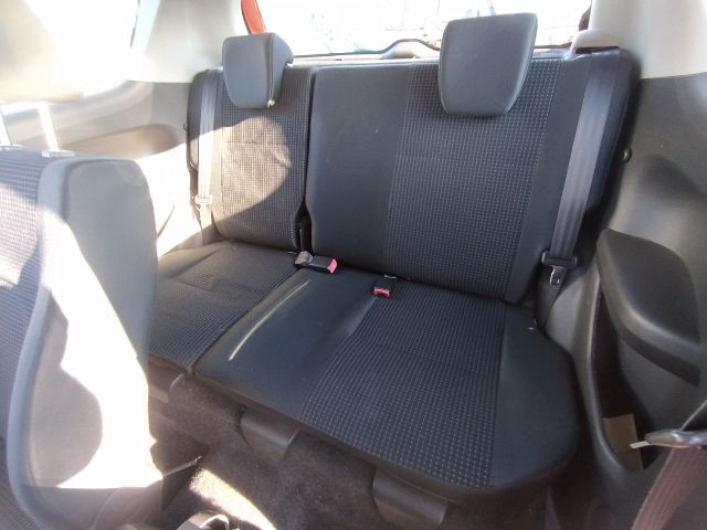 bontott SUZUKI SWIFT III Váltó Kulissza