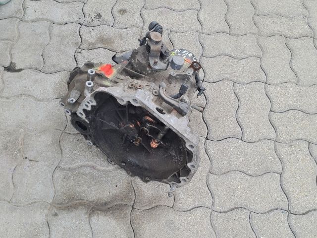 bontott SUZUKI SWIFT III Váltó (Mechanikus)