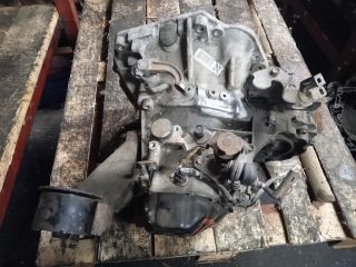 bontott SUZUKI SWIFT III Váltó (Mechanikus)