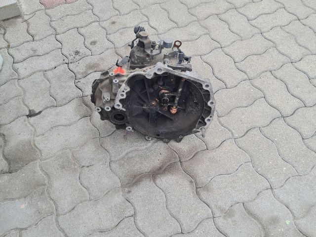 bontott SUZUKI SWIFT III Váltó (Mechanikus)