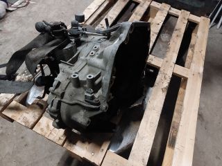 bontott SUZUKI SWIFT III Váltó (Mechanikus)