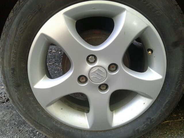 bontott SUZUKI SWIFT III Vízhűtő Radiátor (Klímás)