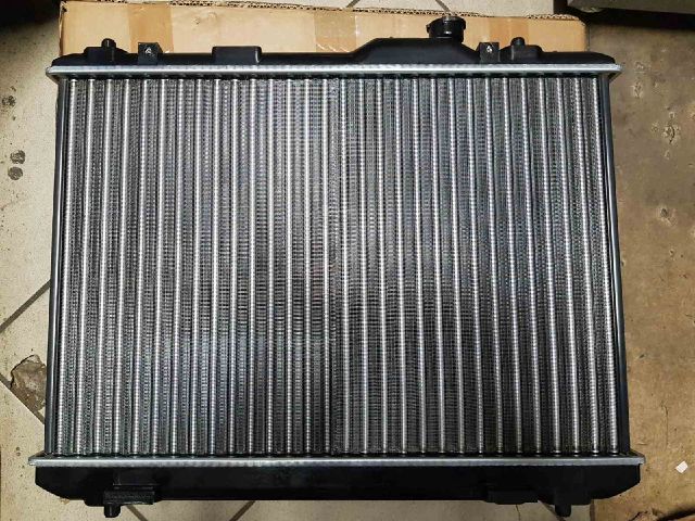 bontott SUZUKI SWIFT III Vízhűtő Radiátor (Klímás)