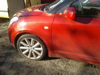 bontott SUZUKI SWIFT III Bal hátsó Lengéscsillapító